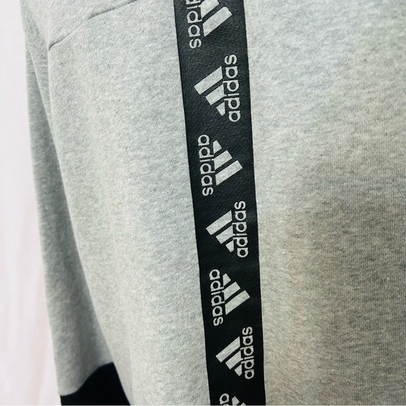 Adidas black and gray turtleneck sweatshirt. - Picture 5 of 6